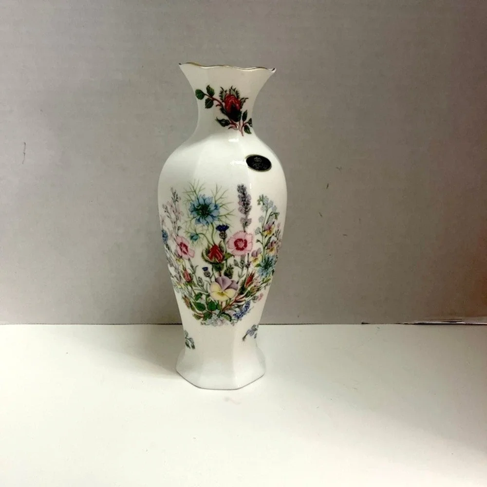 AYNSLEY Wild Tudor Fine English Bone China Vase Vintage‎ England 9